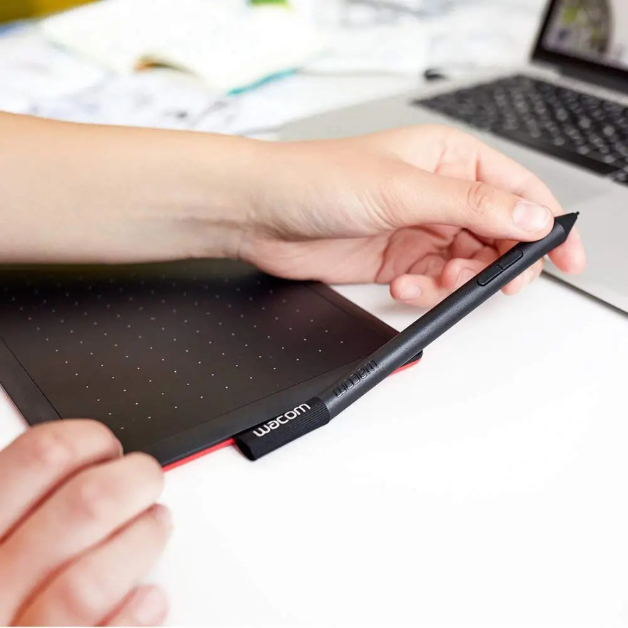 Цифровой графический планшет One by Wacom CTL-472 для рисования, рисования и игр OSU, 2048-уровневый планшет, поддержка ОС Android/Windows/Mac