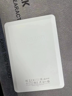 Kindle 7th E-Reader 6 dyuymli yorugʻliksiz, roʻyxatdan oʻtgan hisob, elektron oʻquvchi ekrani, WIFI ulanishi va bir nechta tillar