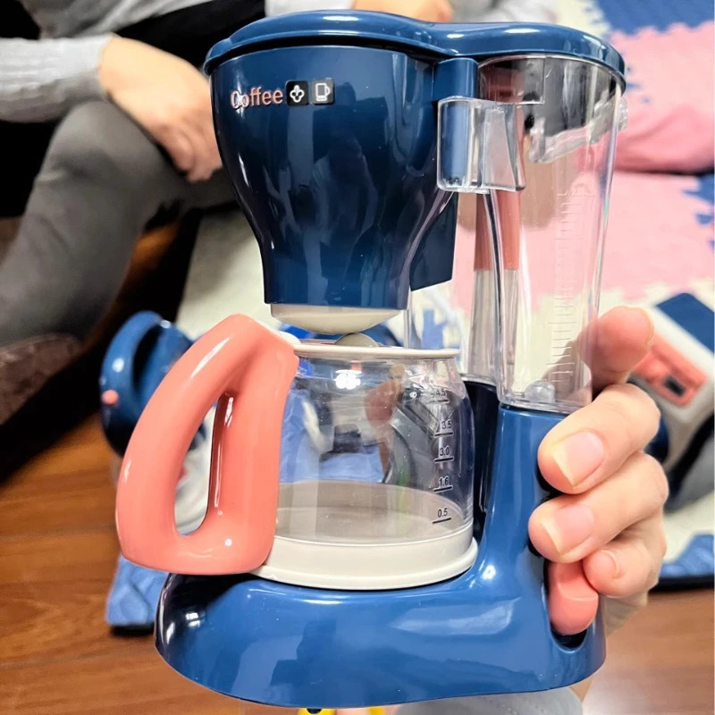 Игровой набор BLUE: миниатюрная кухня с бытовой техникой, светом и звуком, идеально подходит для мальчиков и девочек.