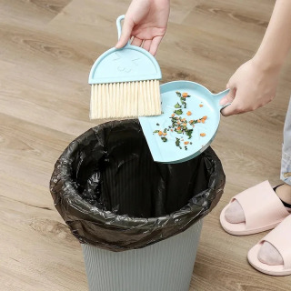 Ofis va uy uchun ixcham ish stoli tozalash toʻplami mini supurgi va axlat kurakli koʻp funktsiyali supurgi