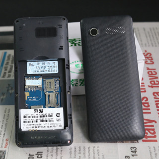 2G GSM Телефон Для Пожилых Людей С Большой Батареей, Длительным Временем Работы, Двойным Фонариком, Вызовом SOS
