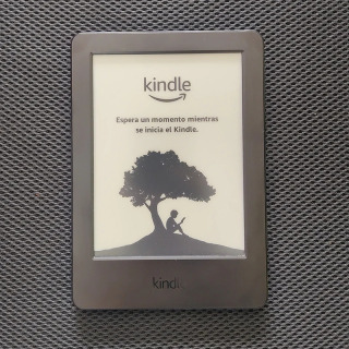 Оригинальная электронная книга Kindle 8th Kindle 6th 7th, используемая электронная книга Kindle 6 7 8 считывателем сенсорного экрана без подсветки E-ink 6-дюймовый чернильный экран