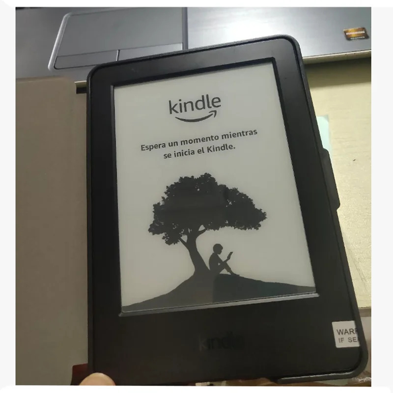 Оригинальная электронная книга Kindle 8th Kindle 6th 7th, используемая электронная книга Kindle 6 7 8 считывателем сенсорного экрана без подсветки E-ink 6-дюймовый чернильный экран