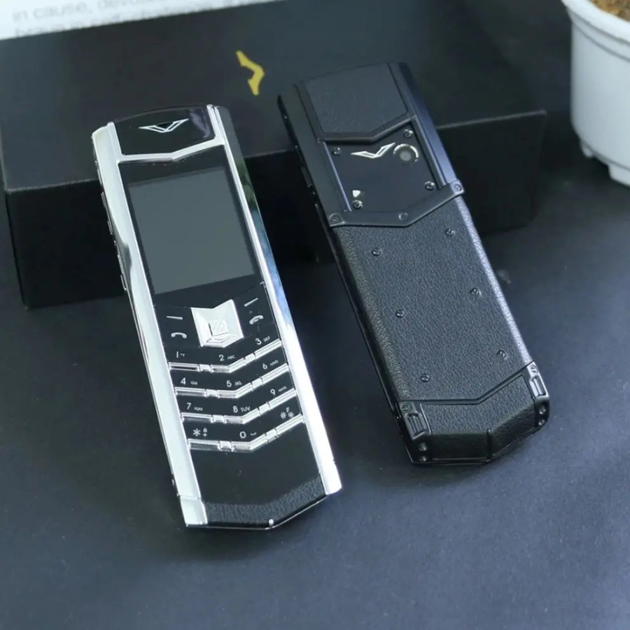 Keksalar va biznes uchun hashamatli brend qoʻlda ishlangan metall mobil telefon Klassik klaviatura Dual SIM E-Reader Biznes Funktsiyali Telefon