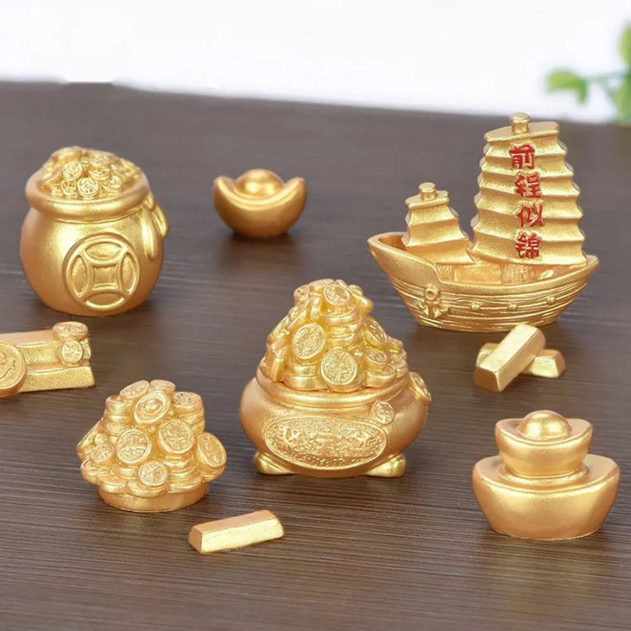 Новогодние украшения: Смоляные DIY-фигурки, миниатюрные украшения для дома, благоприятные сувениры, статуэтки удачи