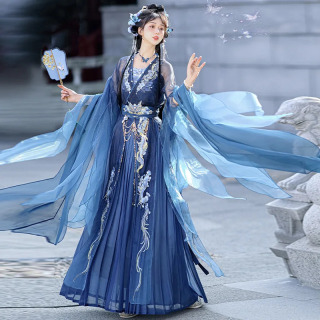 Ayollar uchun moviy Hanfu Ruffle kashtadoʻzlik koʻkrak uzunligi Katta yeng Коричневый M