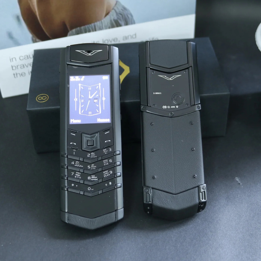 Ikkita SIM-karta, Bluetooth, elektron kitobli oqlangan hashamatli qoʻlda ishlangan metall tugmachali telefon