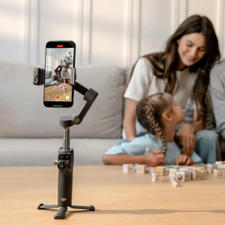 DJI Osmo Mobile 8 — трёхосный интеллектуальный стабилизатор для мобильных телефонов с функцией отслеживания и стабилизации, оригинальный DJI OM 8, в наличии.