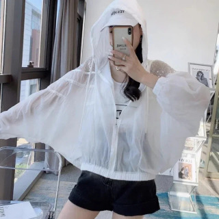 Ayollar uchun uzun yengli qalpoqli ochiq payetli moda yoshlar uchun quyoshdan himoya qiluvchi shamollatuvchi paltolar XQ673
