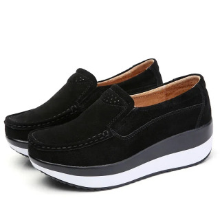 Ayollar uchun tekis platformali poyafzal Yangi ayollar qalin pastki loaferlar zamsh charm poyafzallari Qulay xanjar loaferlar kundalik slip on poyabzal