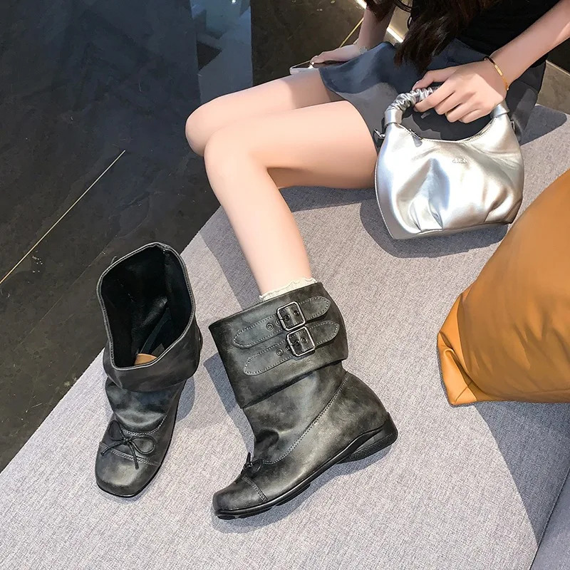 Ayollar Pank Gothic Chunky Heel Platformasi Oʻrta Buzoq Mototsikl Botinkalari Teri Modasi