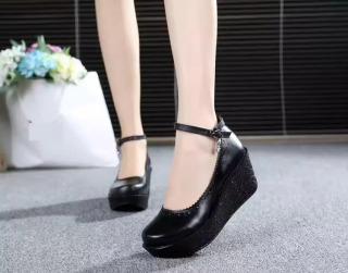 Ayollar Platforma Poyafzallari Ayollar Haqiqiy charm Poyafzallari Ayollar Qora Bej Qulay Nafas oluvchi xanjar poyabzal Plus Size 34-42 черный 35