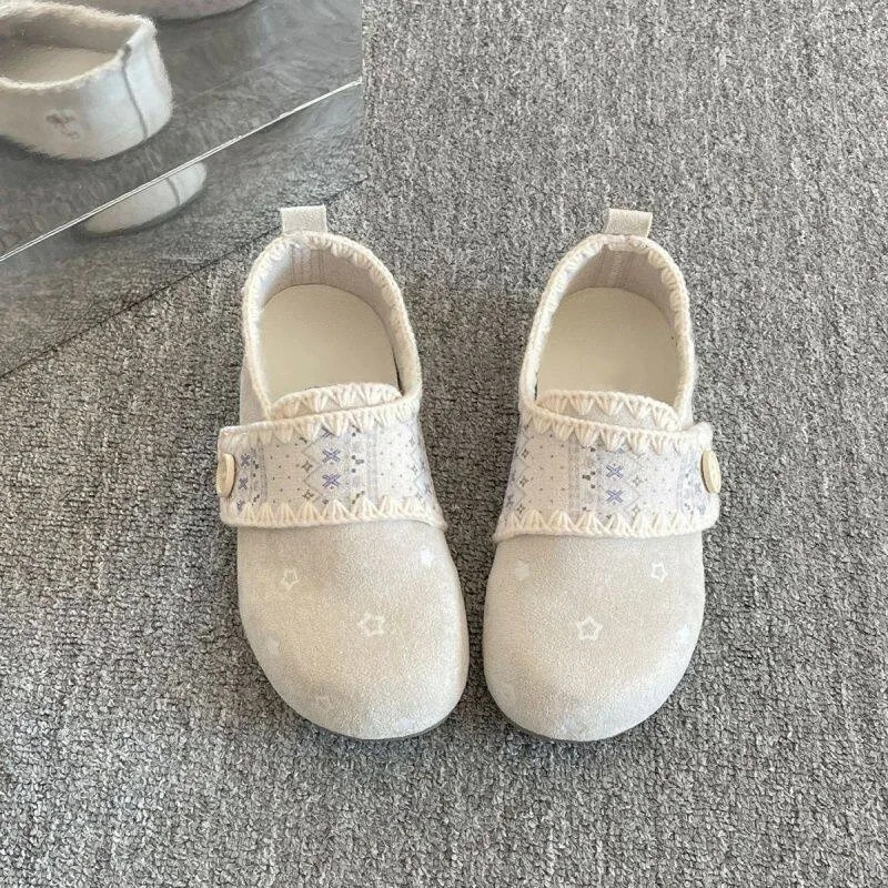 Ayollar poyafzallari: Retro krossovkalar, koʻp qirrali kundalik sport slip-onlari, ayollar uchun qulay poyabzallar