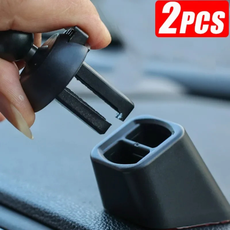 Avtomobil egzoz oʻrnatish moslamasi bilan telefon stend