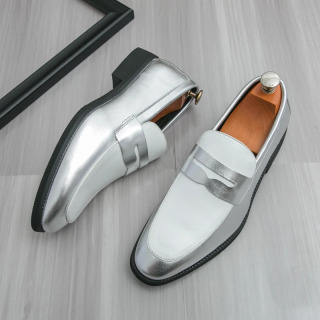 Erkaklar toʻy poyafzallari mokasinlar 2025 yangi erkaklar mokasinlar nafas oladigan erkaklar Slip on Flats boʻsh vaqt poyafzallari haydash yurish poyafzallari yurish poyafzallari