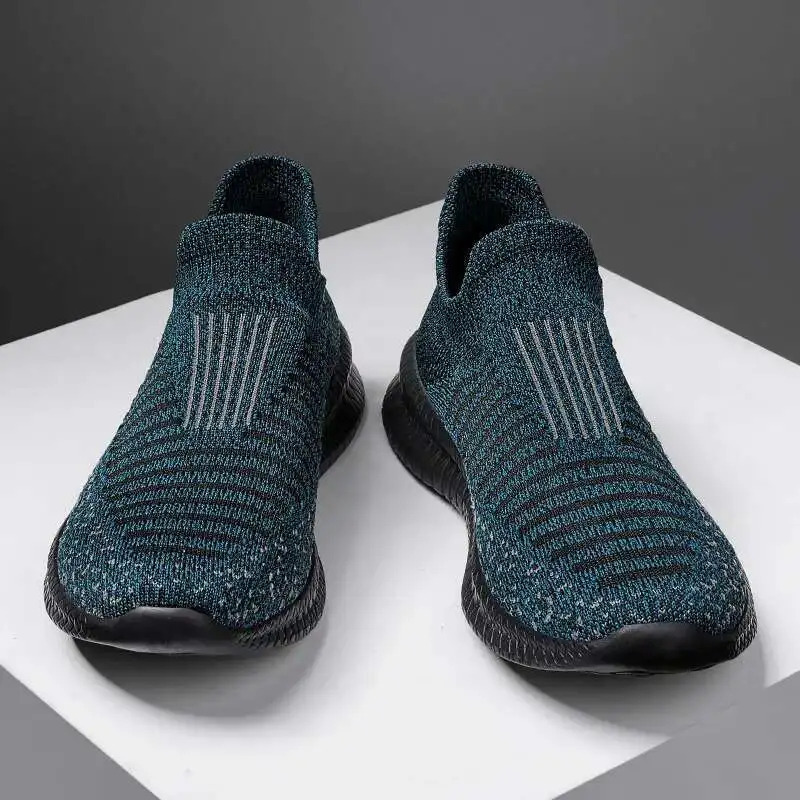 Erkaklar poyafzallari Qulay engil krossovkalar Erkaklar nafas oladigan toʻrli yurish poyafzallari Casual loafers Plus Size 49 Zapatillas de deporte